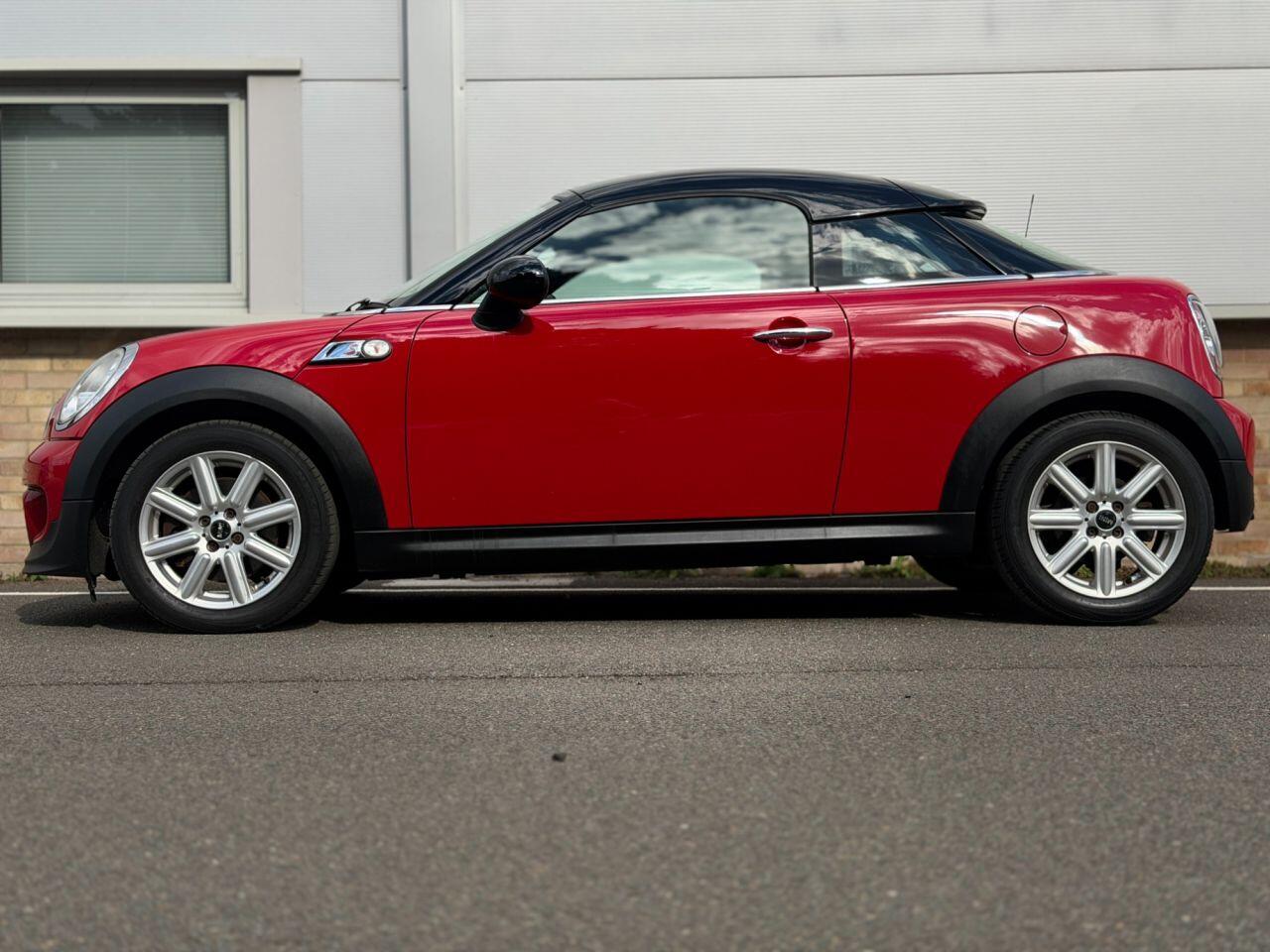 Mini Cooper view 5