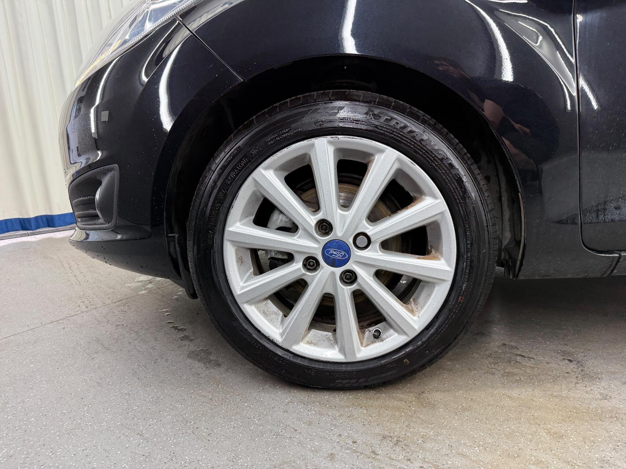 Ford Fiesta view 18