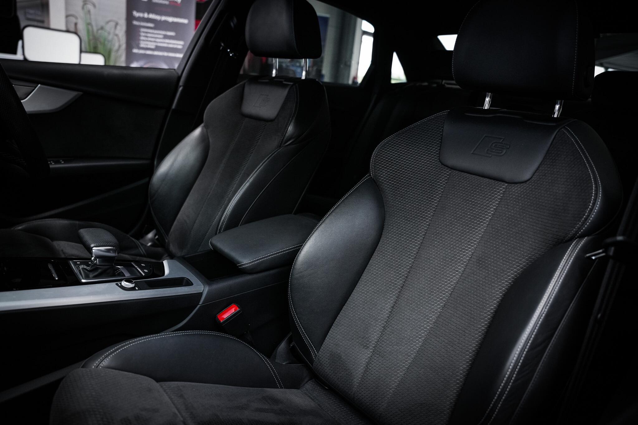 Audi A4 view 23