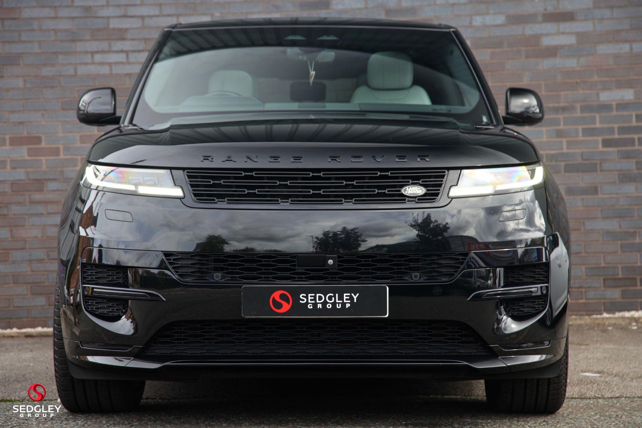 Land Rover Range Rover Sport view 6