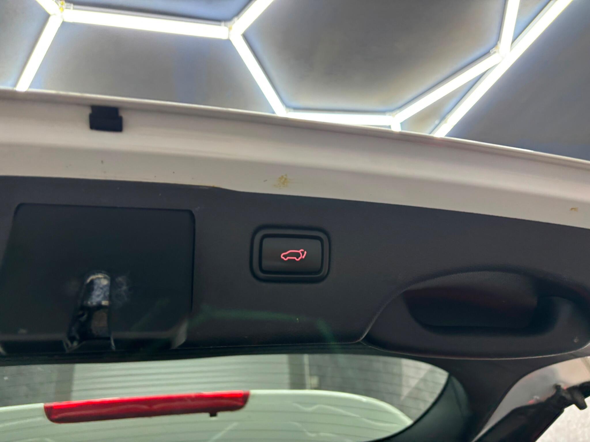 Kia Sorento view 34