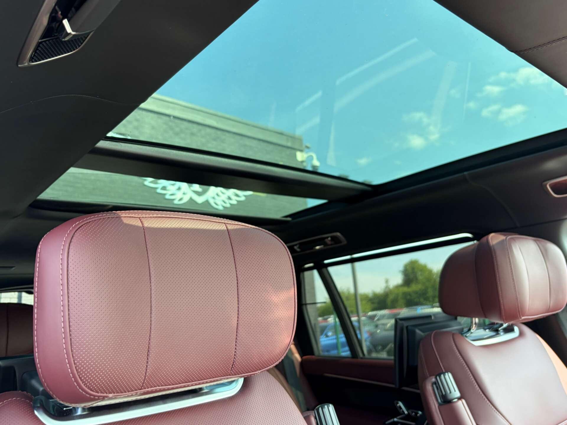 Land Rover Range Rover view 51