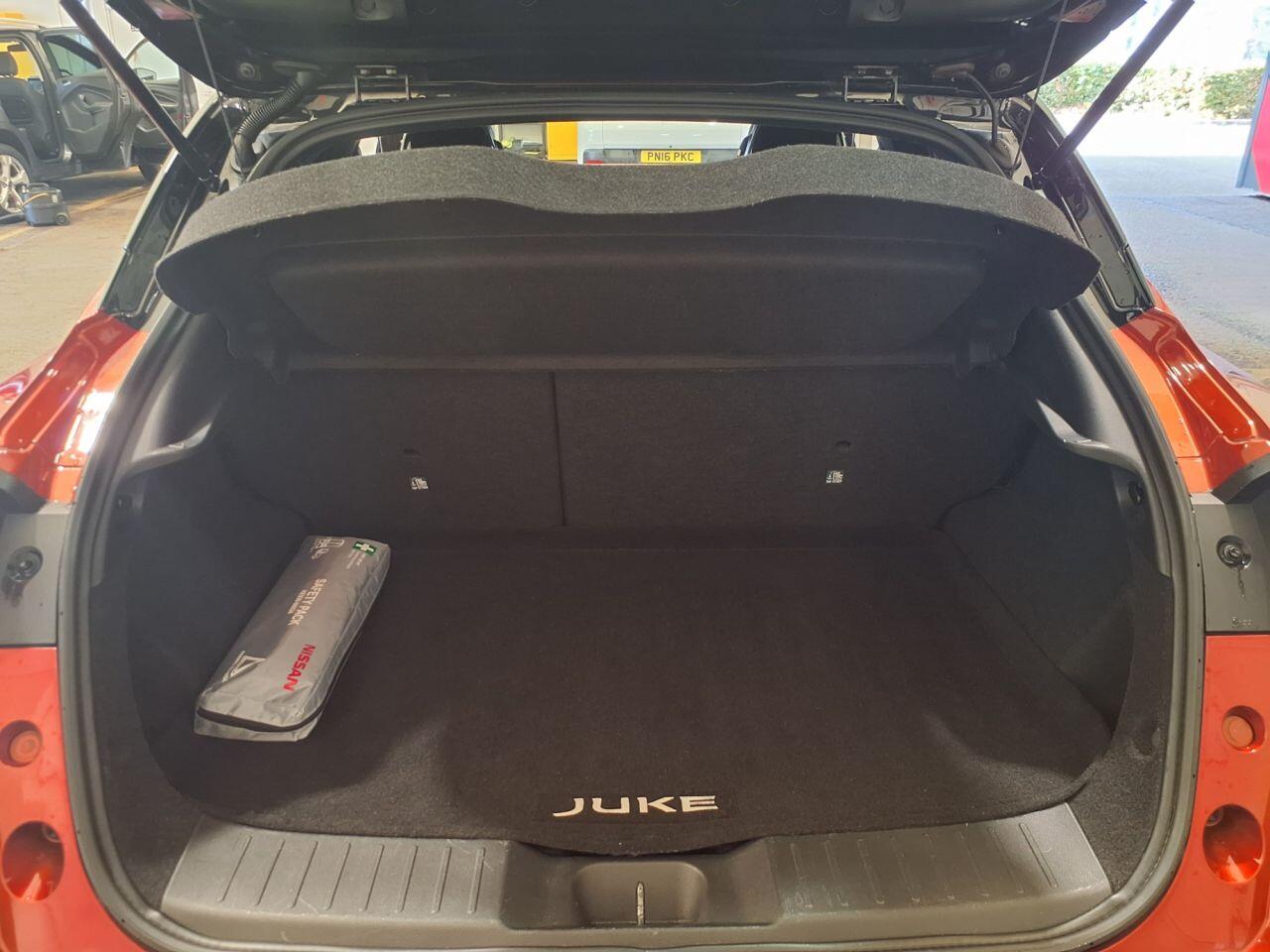 Nissan Juke view 12