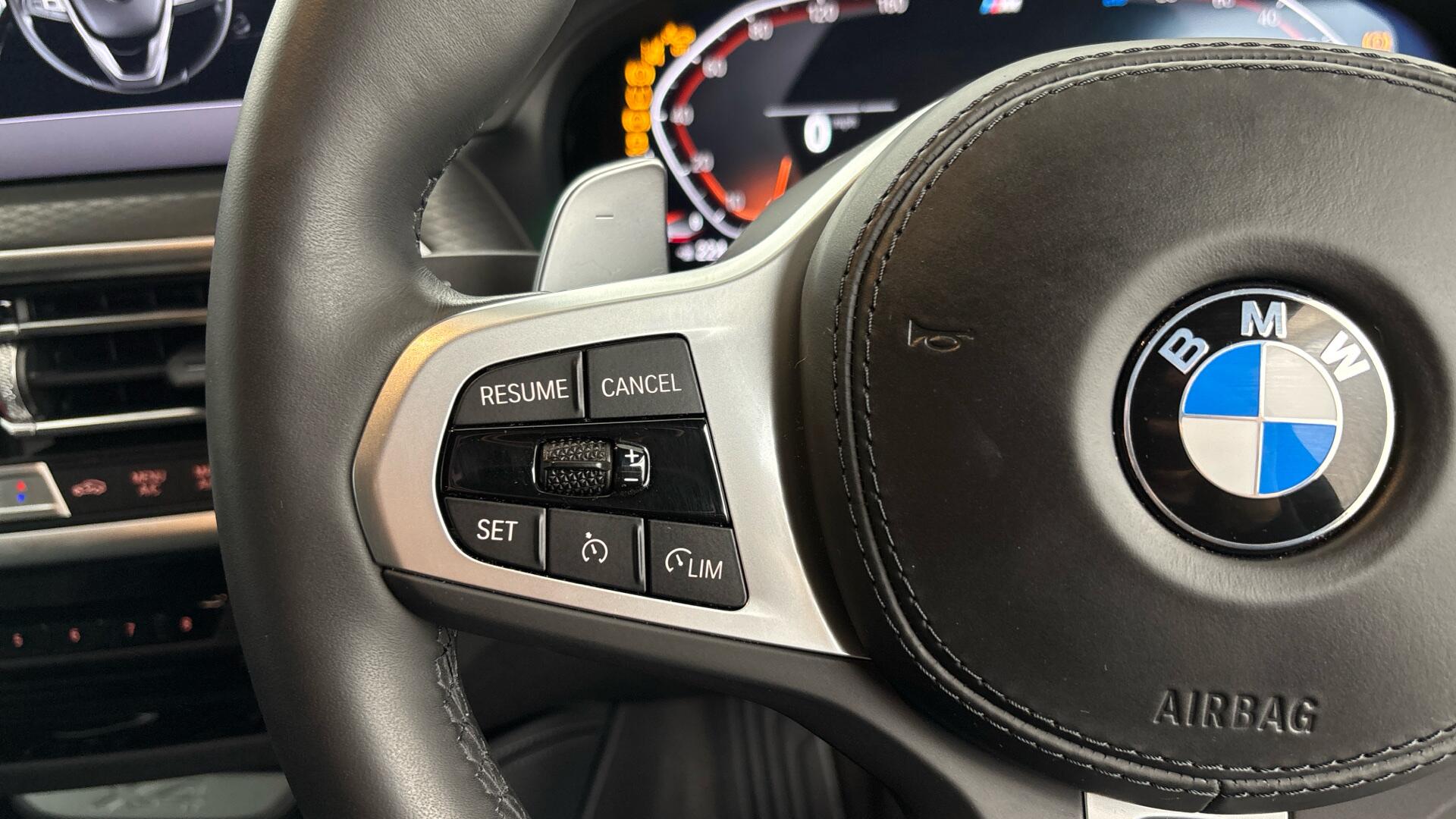 BMW X4 view 17
