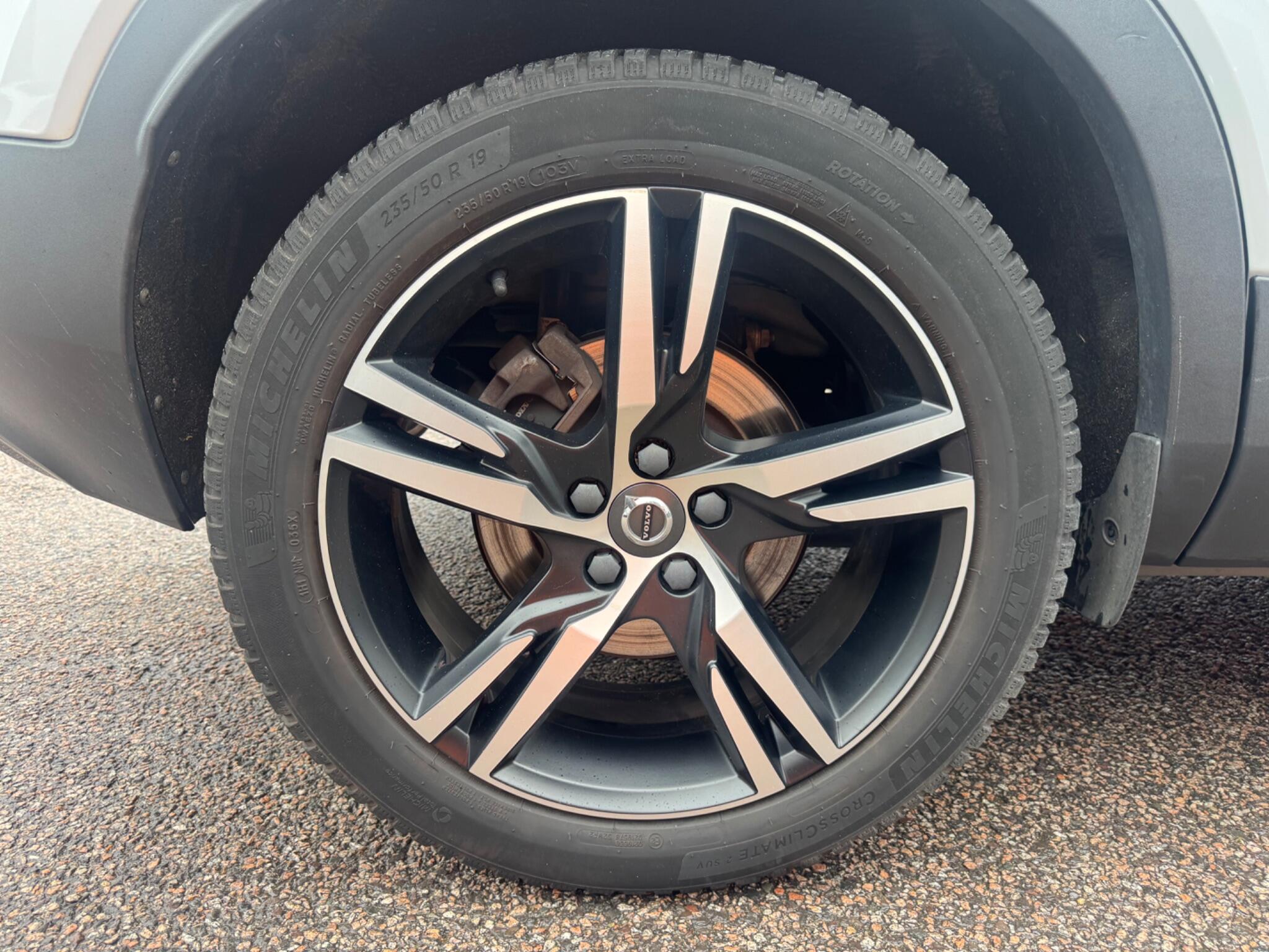 Volvo XC40 view 20