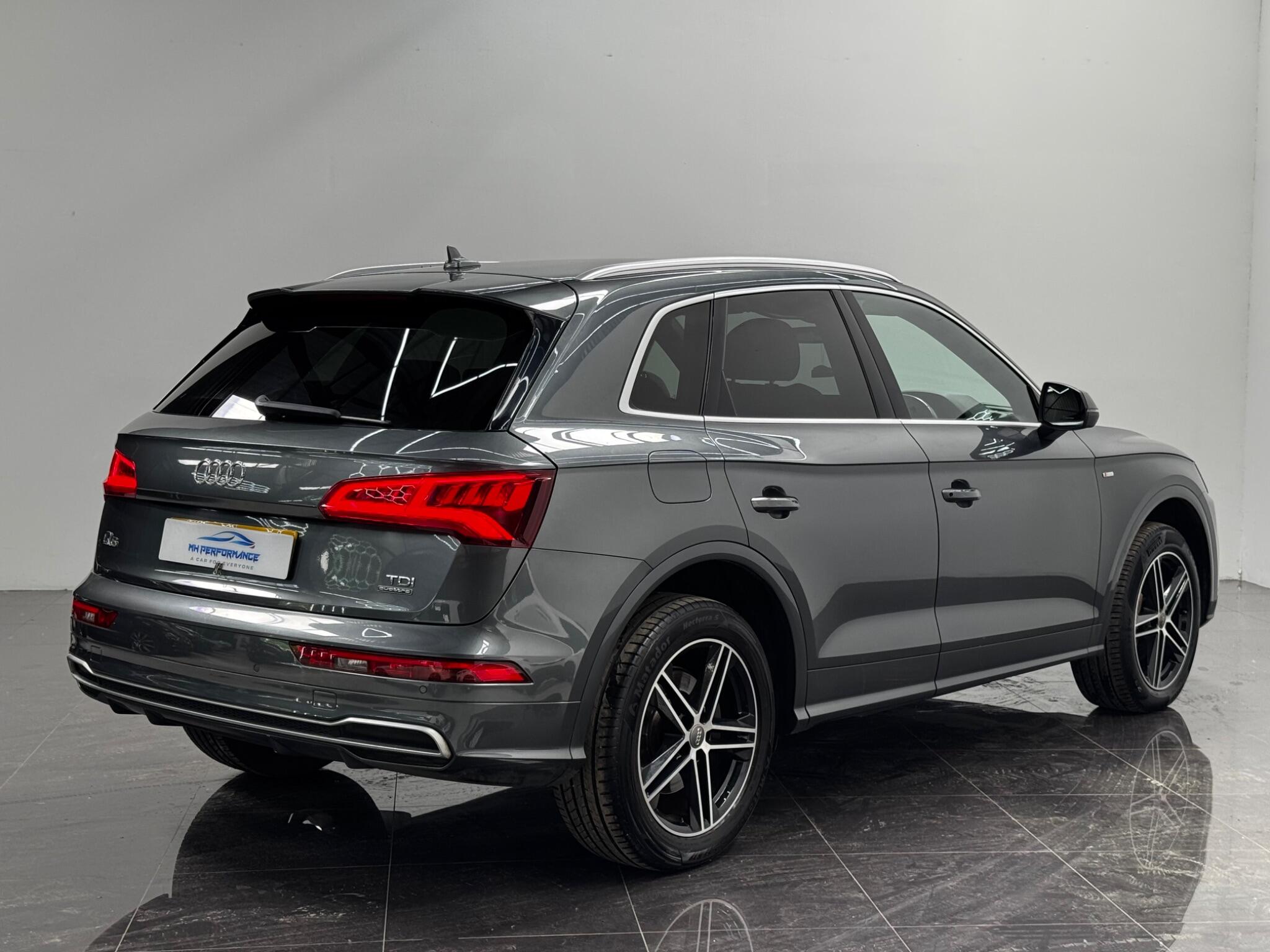 Audi Q5 view 47