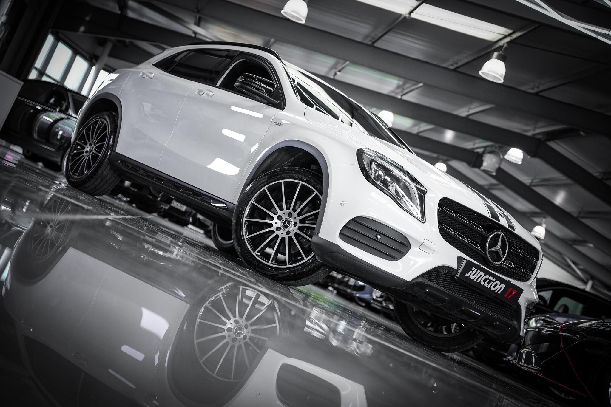 Mercedes-Benz Gla view 8