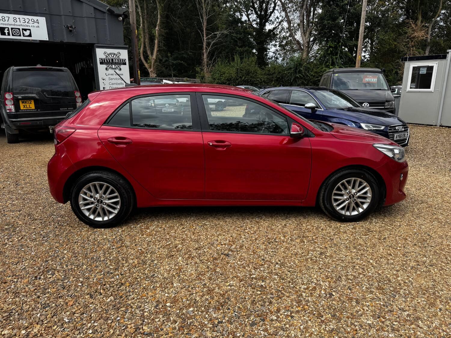 Kia Rio view 13