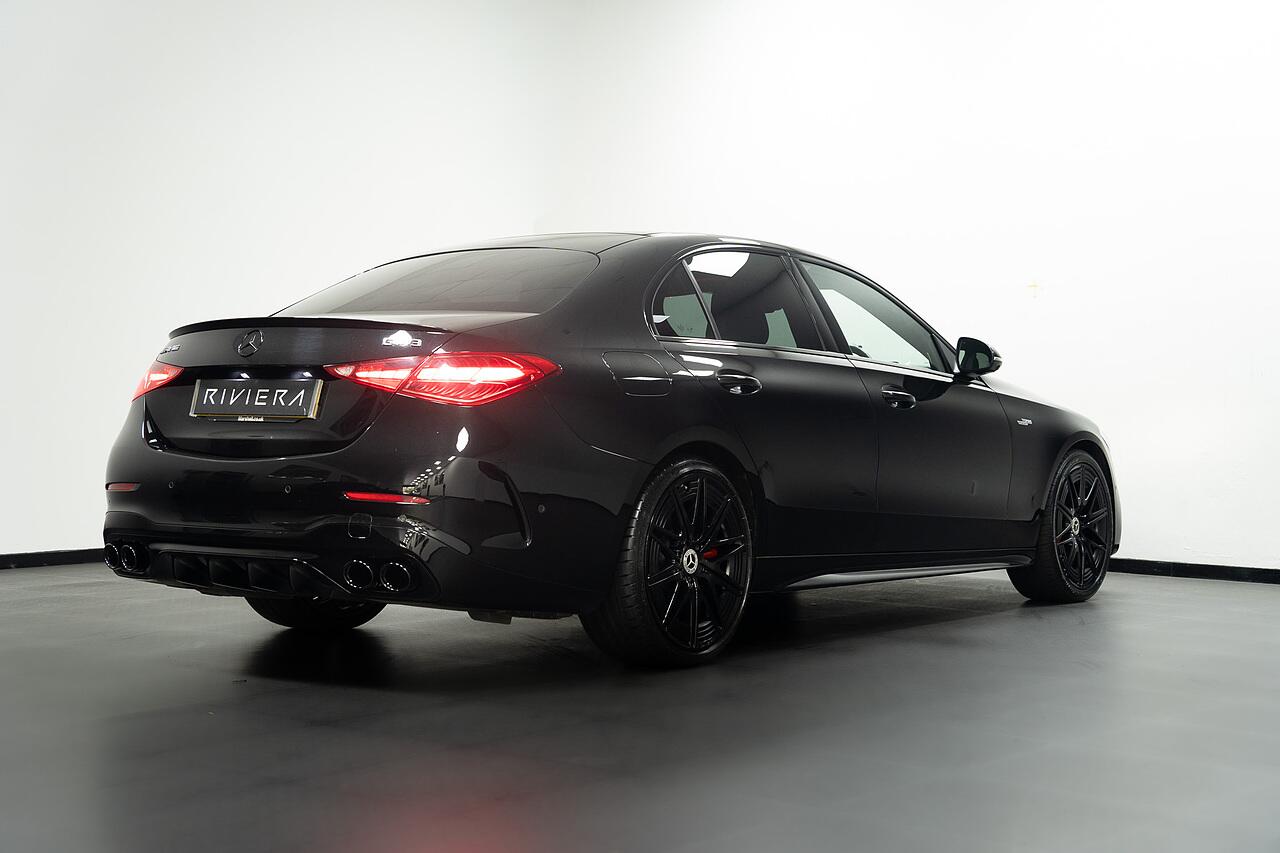 Mercedes-Benz C-Class view 38