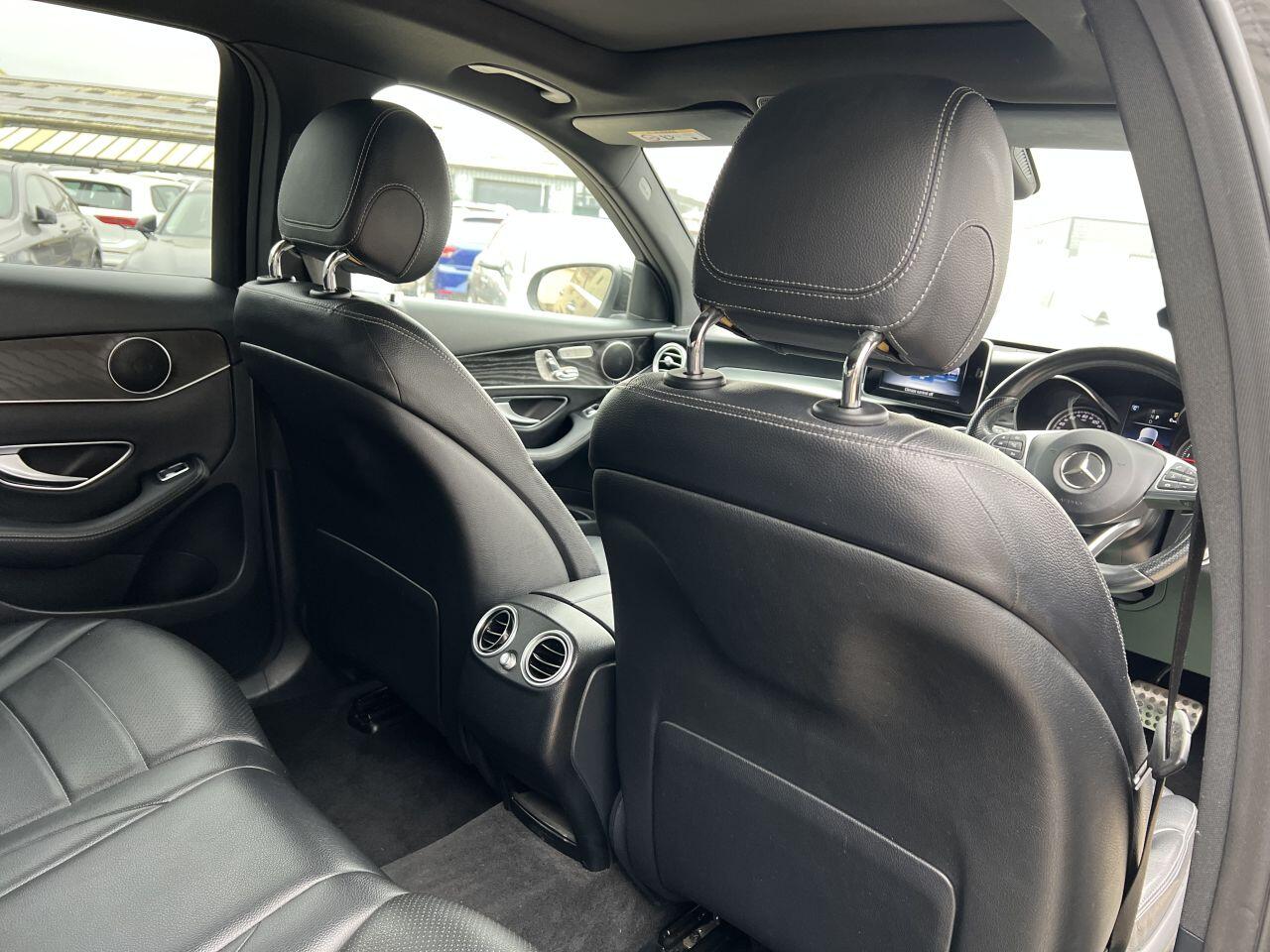 Mercedes-Benz GLC view 25