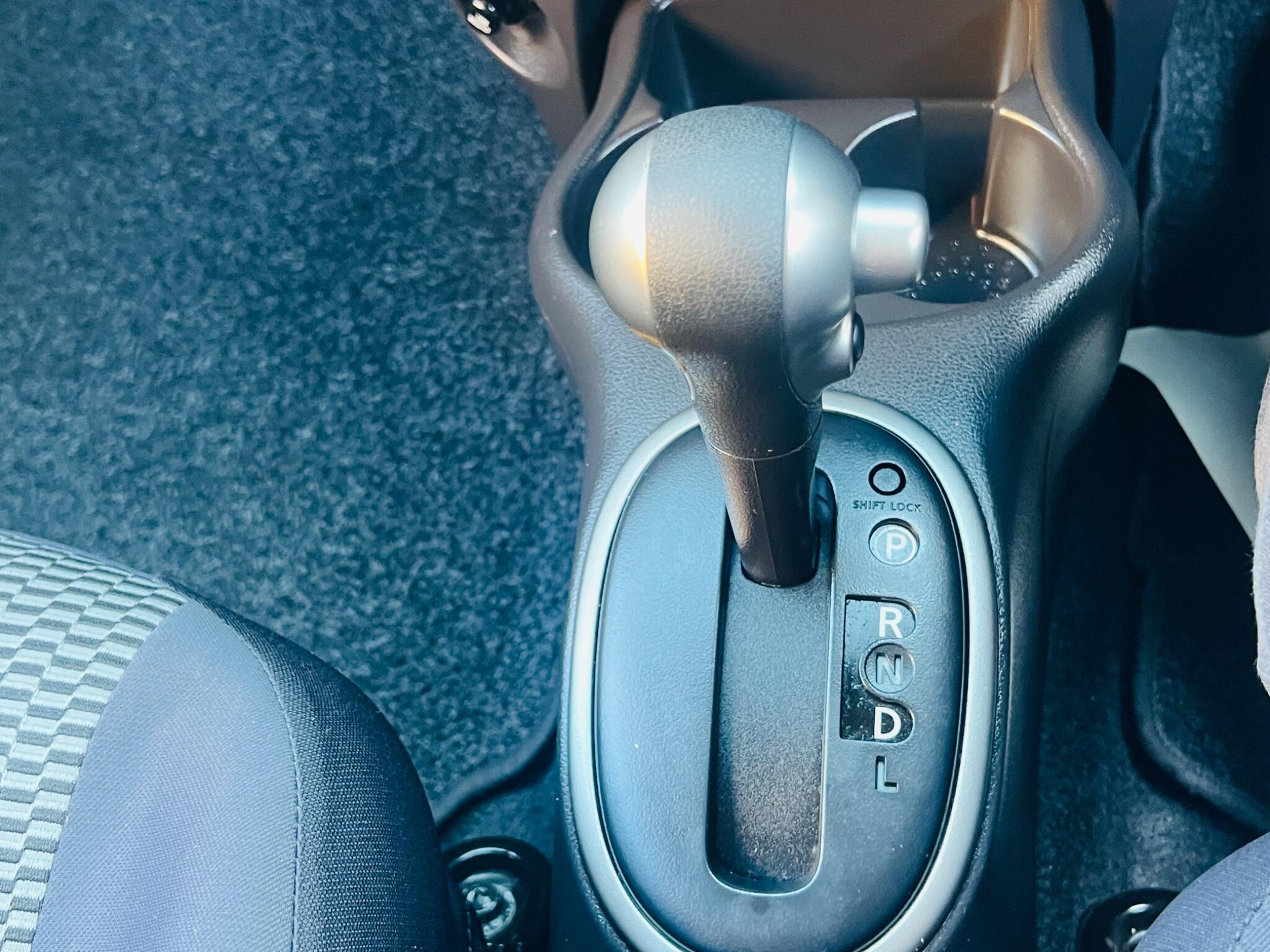 Nissan Micra view 25