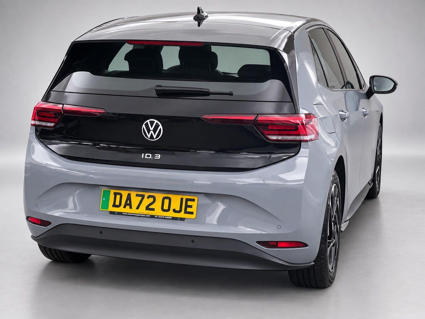 Volkswagen Id.3 view 13