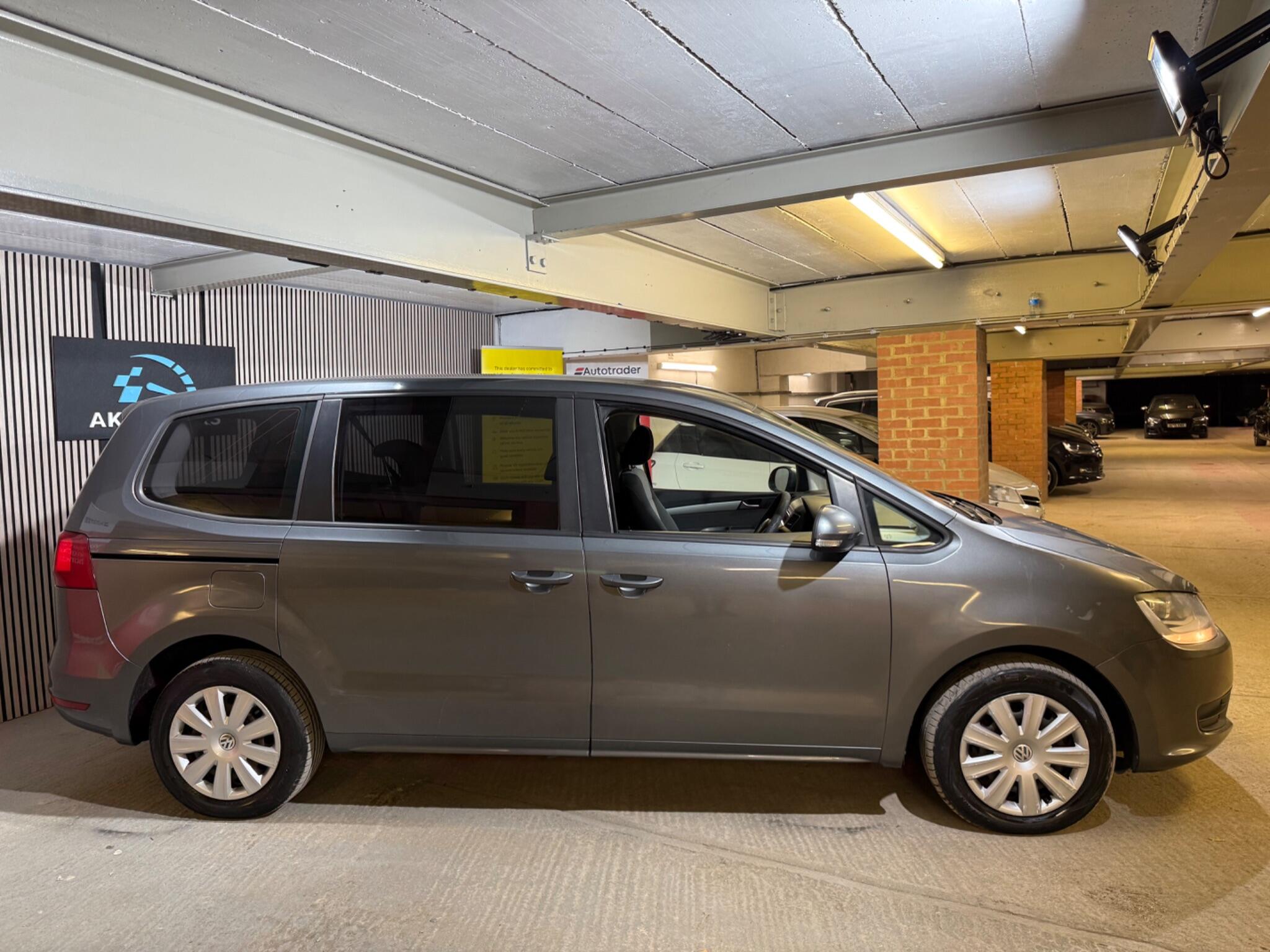 2013 Volkswagen Sharan 2.0 TDI BlueMotion Tech S DSG Euro 5 (s/s) 5dr • 139,000 miles image 10