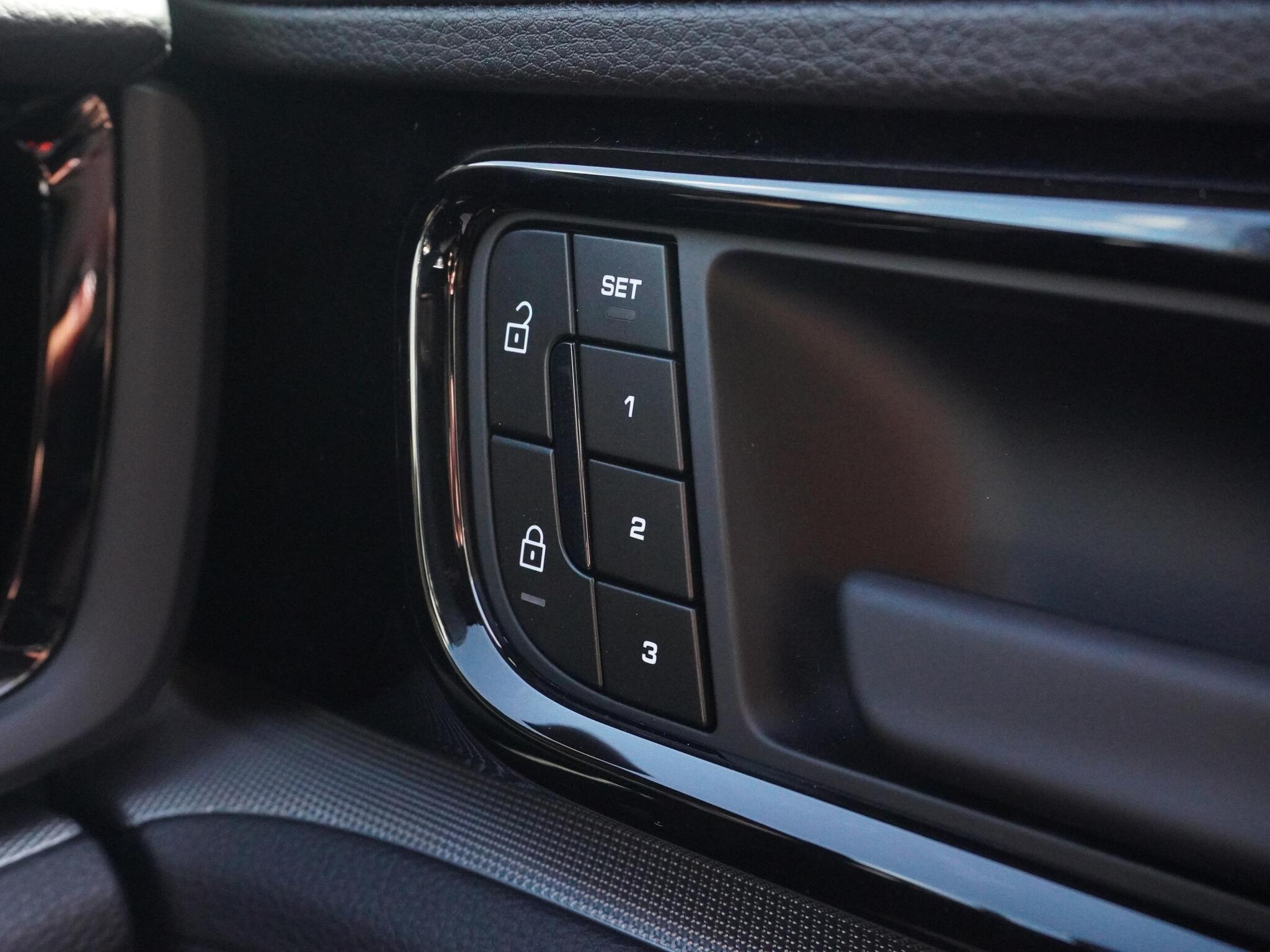 Porsche Panamera view 31