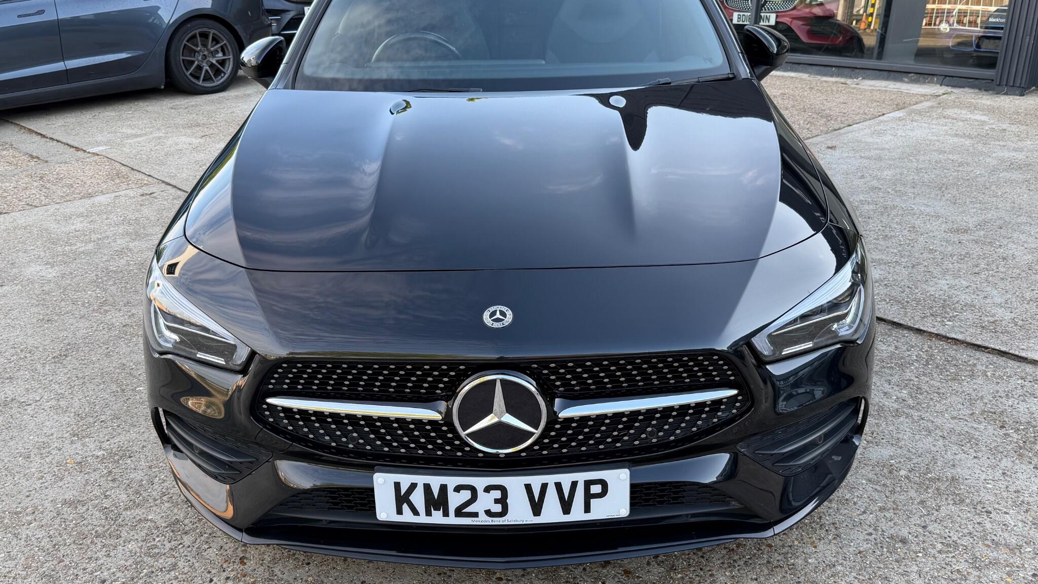 Mercedes-Benz Cla view 8