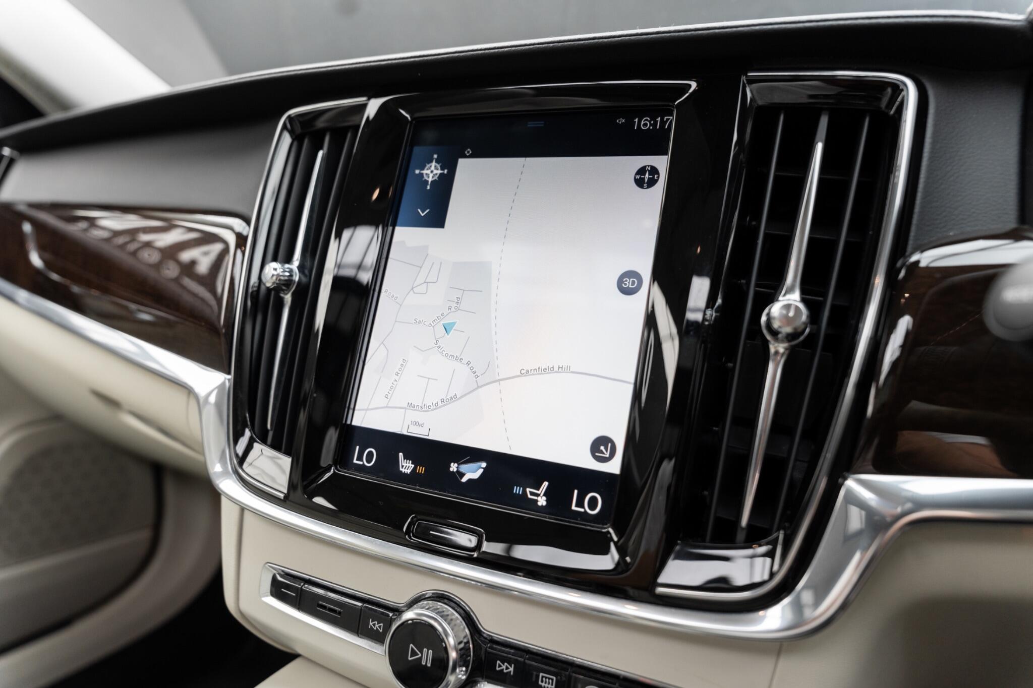 Volvo V90 view 43