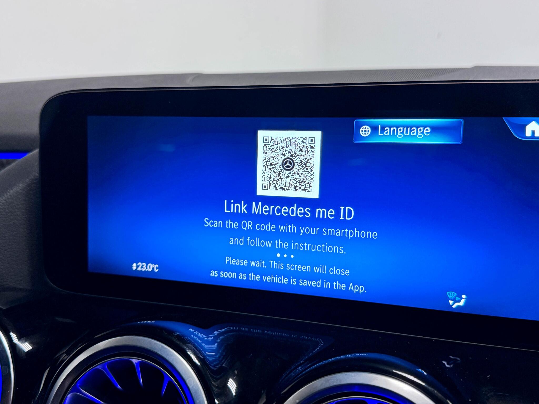 Mercedes-Benz Gla view 45