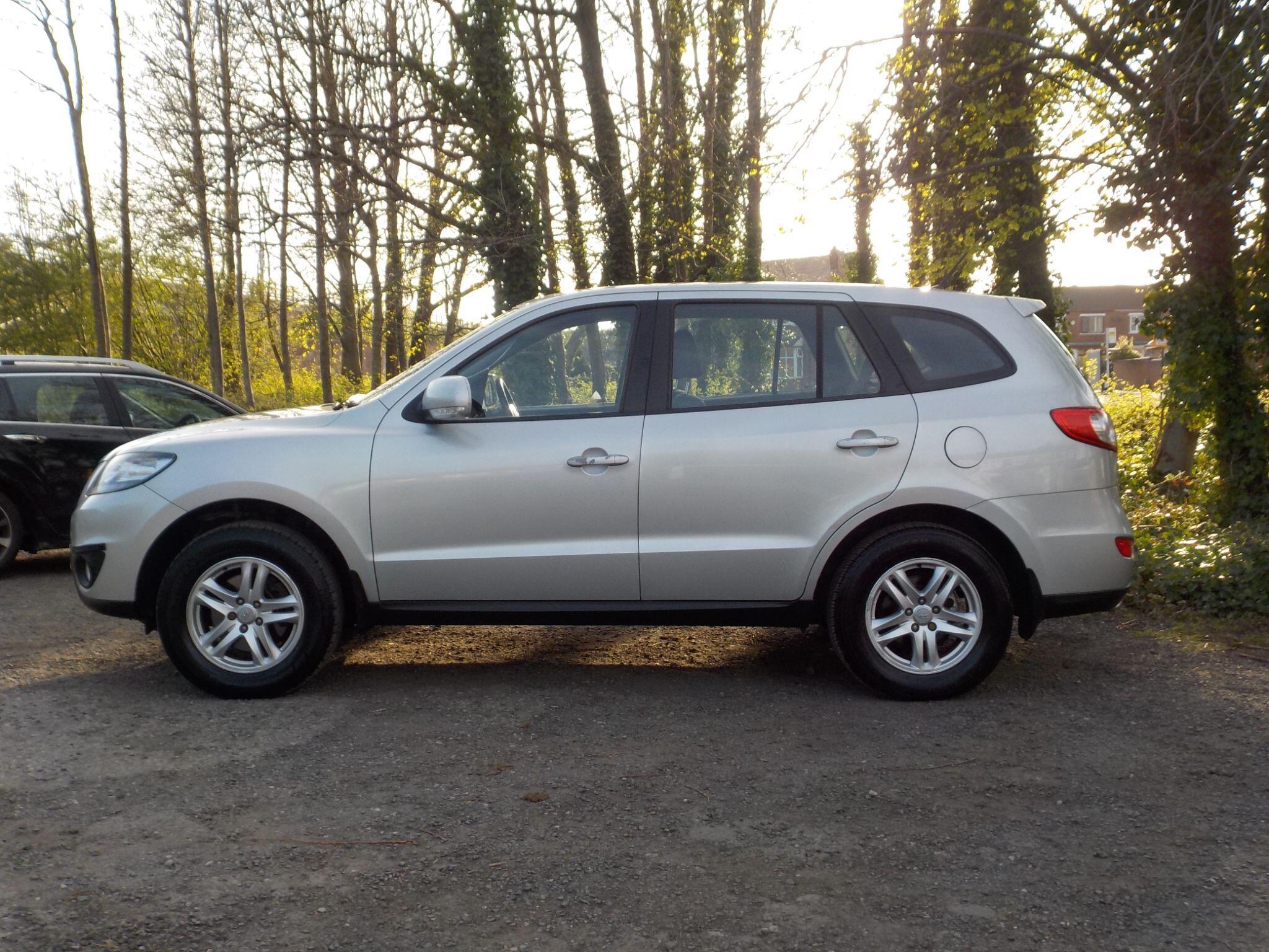 Hyundai Santa Fe 2.2 CRDi Style 4WD Euro 5 5dr (5 seat)