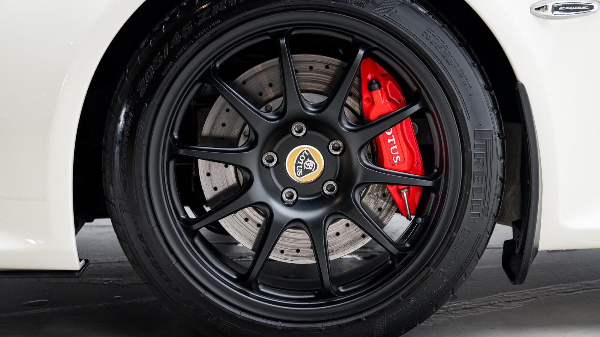 Lotus Exige view 10