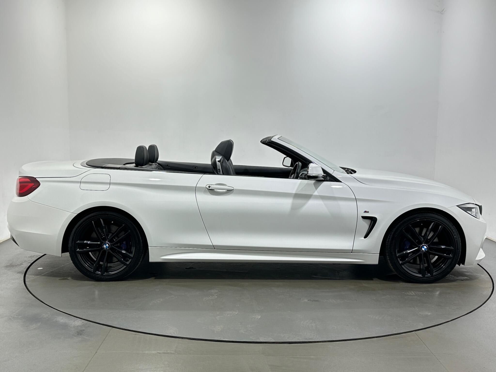 BMW 4 Series view 9
