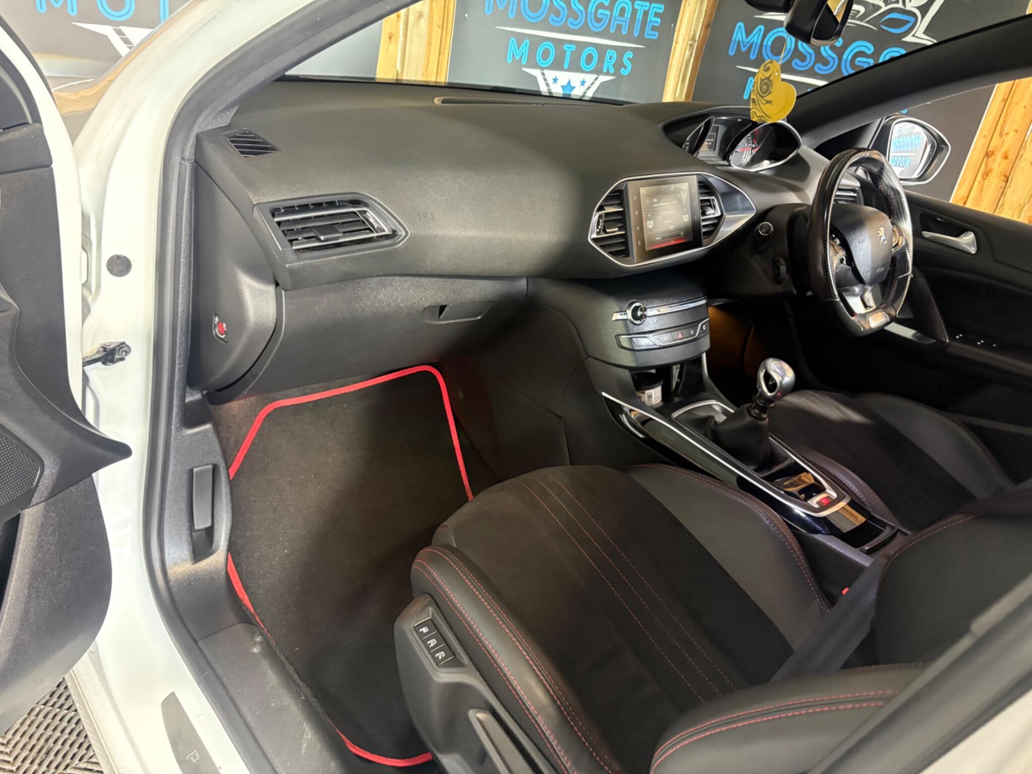 Peugeot 308 view 33