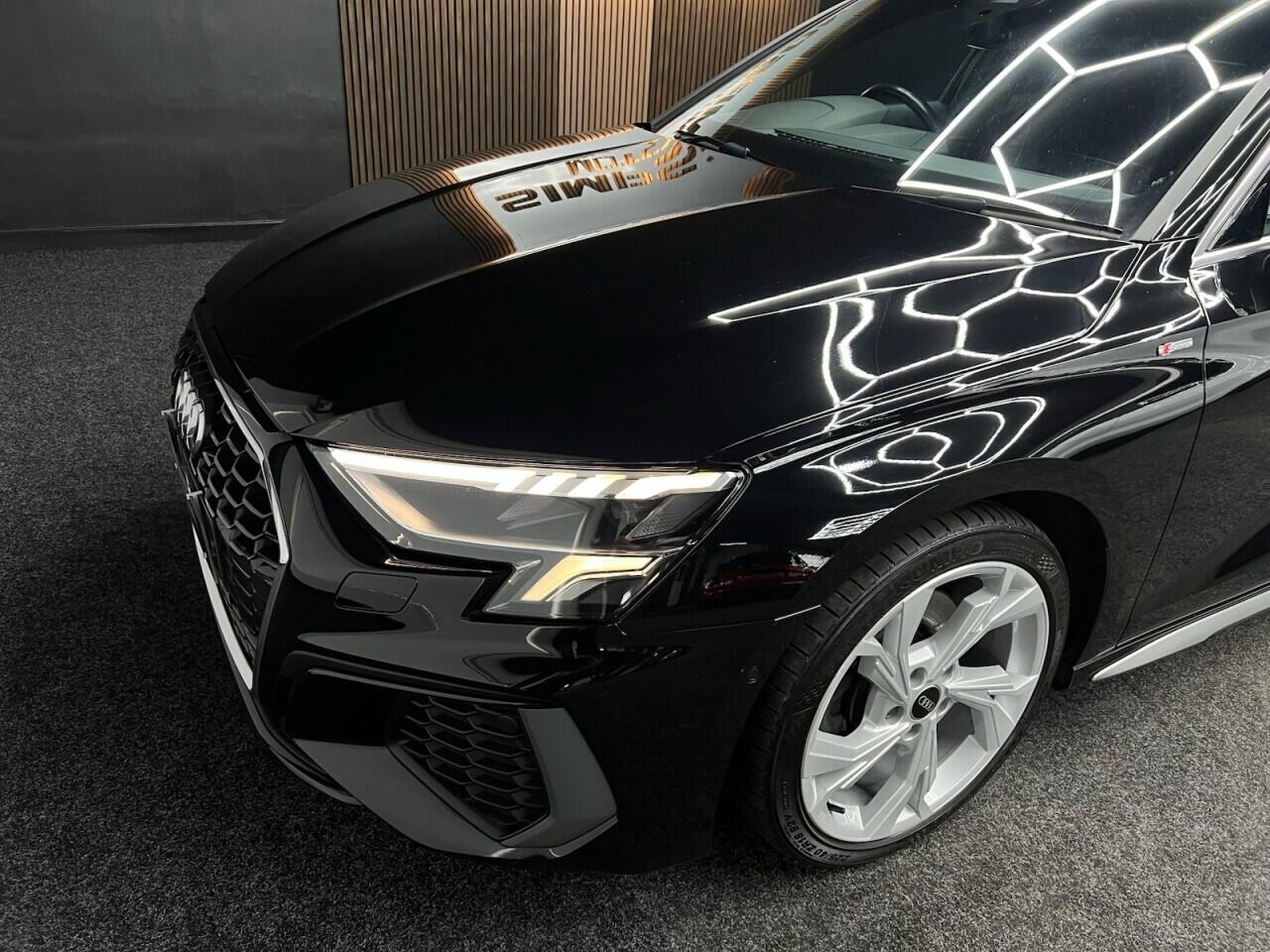 Audi A3 view 22