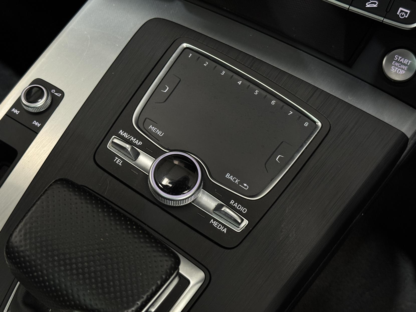 Audi Q5 view 39