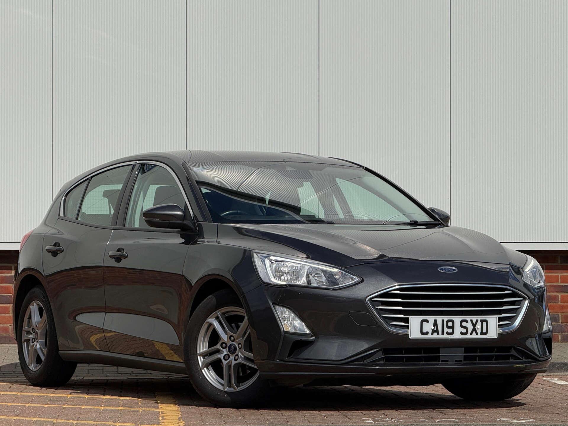 Ford Focus main image