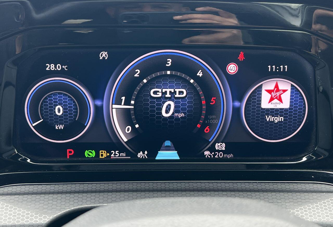 Volkswagen Golf view 63
