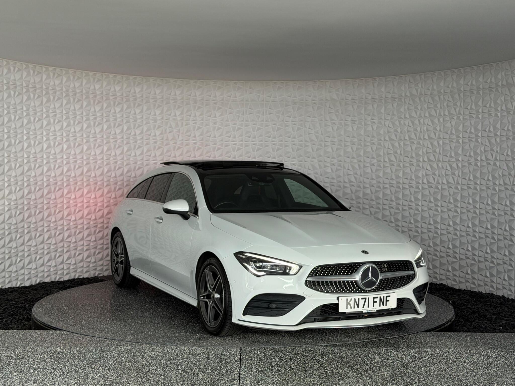 Mercedes-Benz Cla view 5