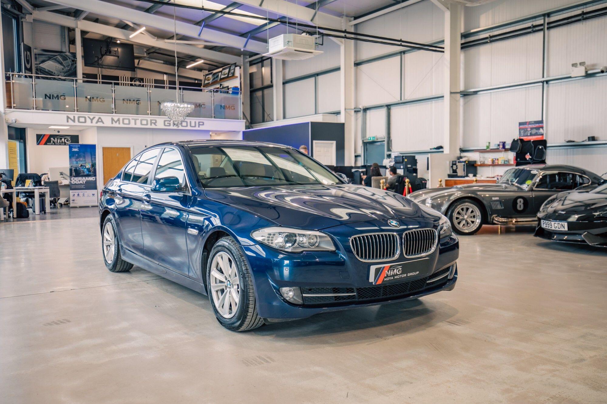 BMW 5 Series view 22