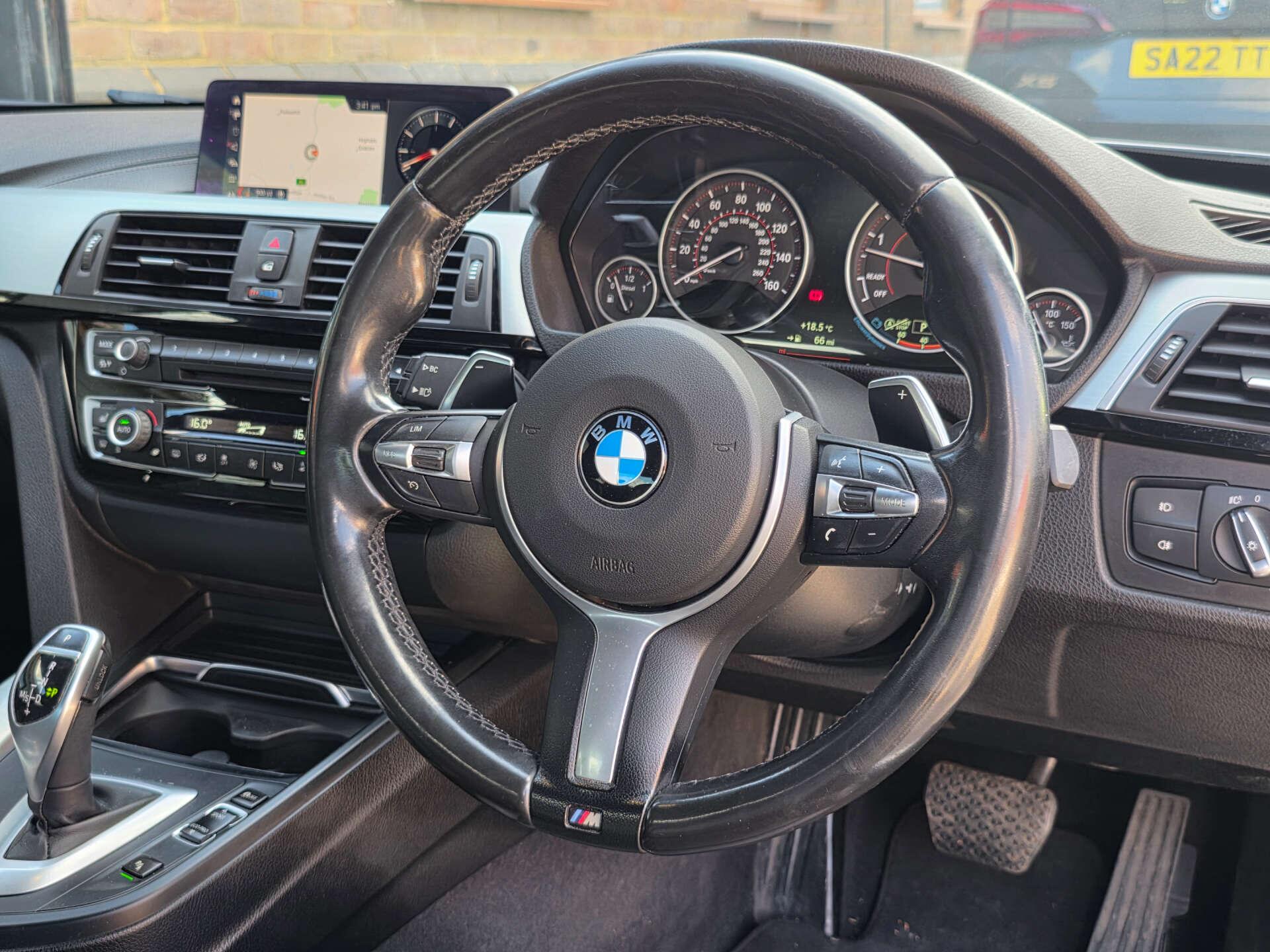 BMW 4 Series view 13