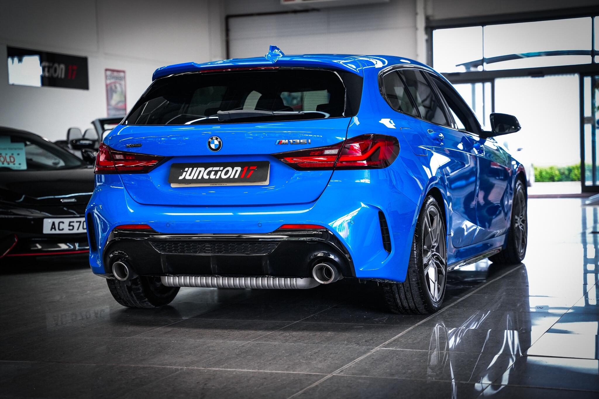 BMW 1 Series view 15
