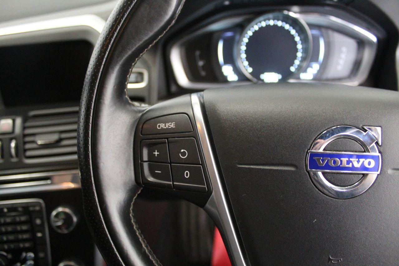 Volvo XC60 view 44