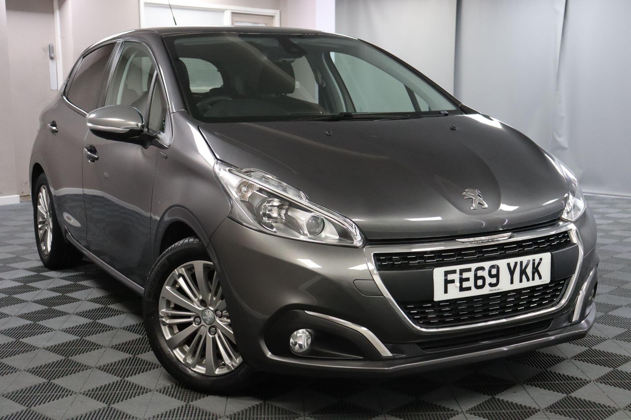 Peugeot 208 view 19