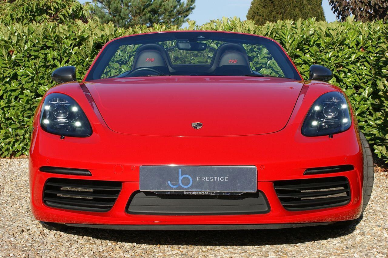 Porsche 718 Boxster view 5