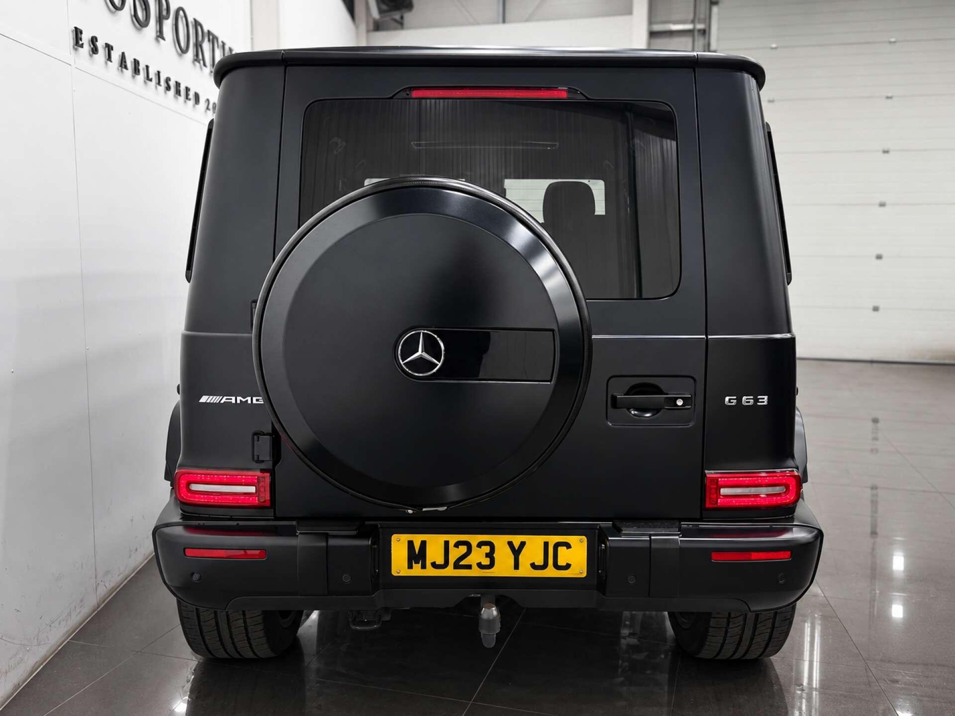 Mercedes-Benz G-Class view 7