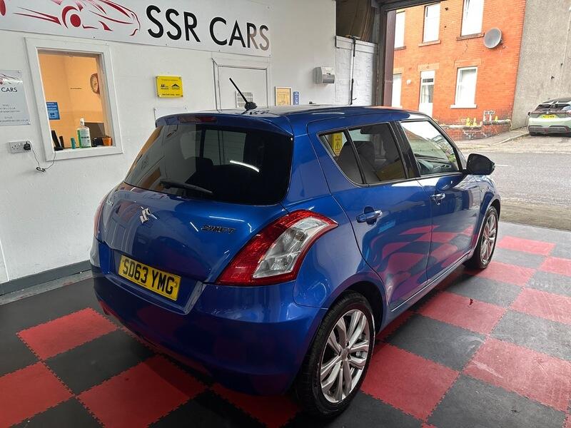 2013 Suzuki Swift image 6