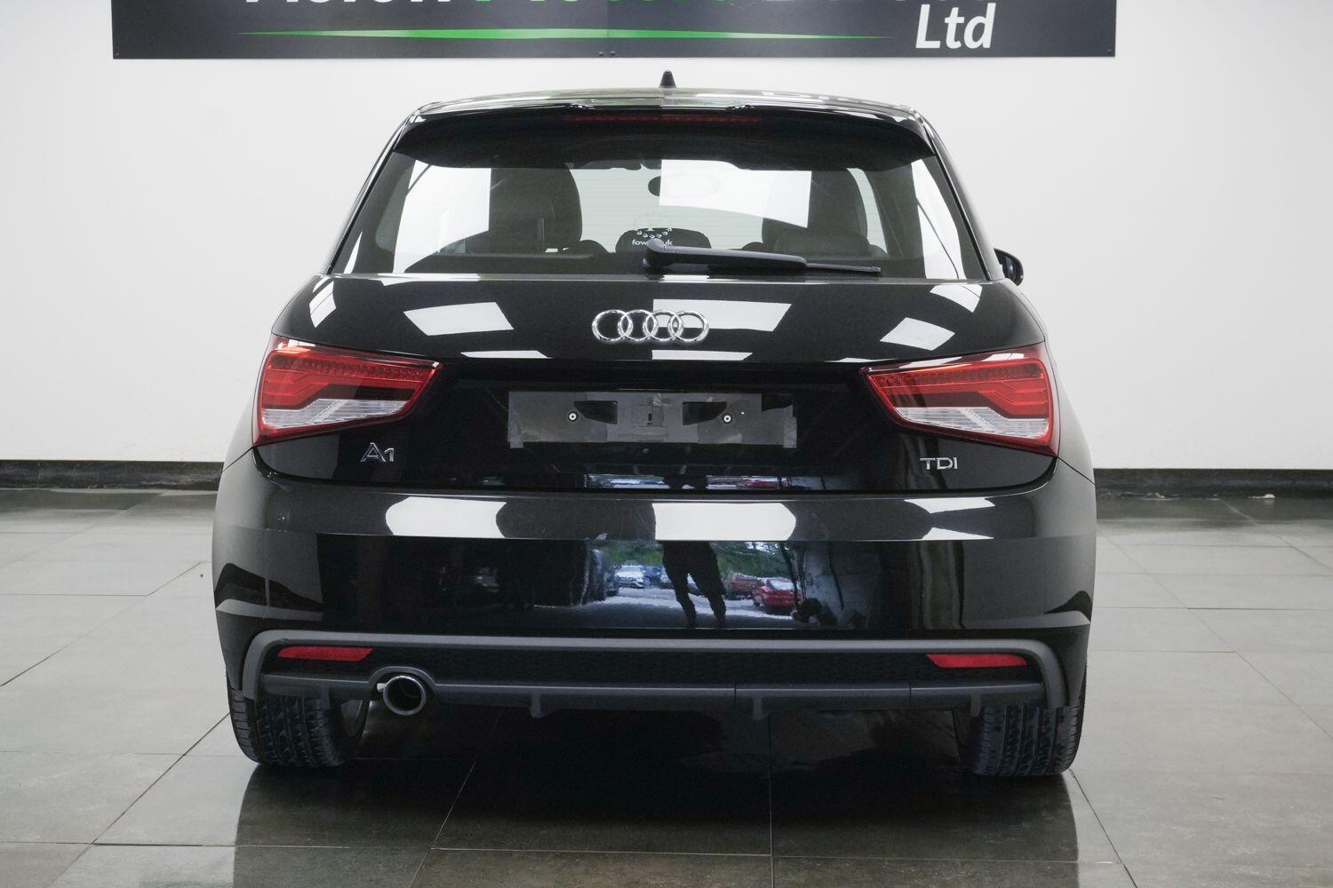 Audi A1 view 3