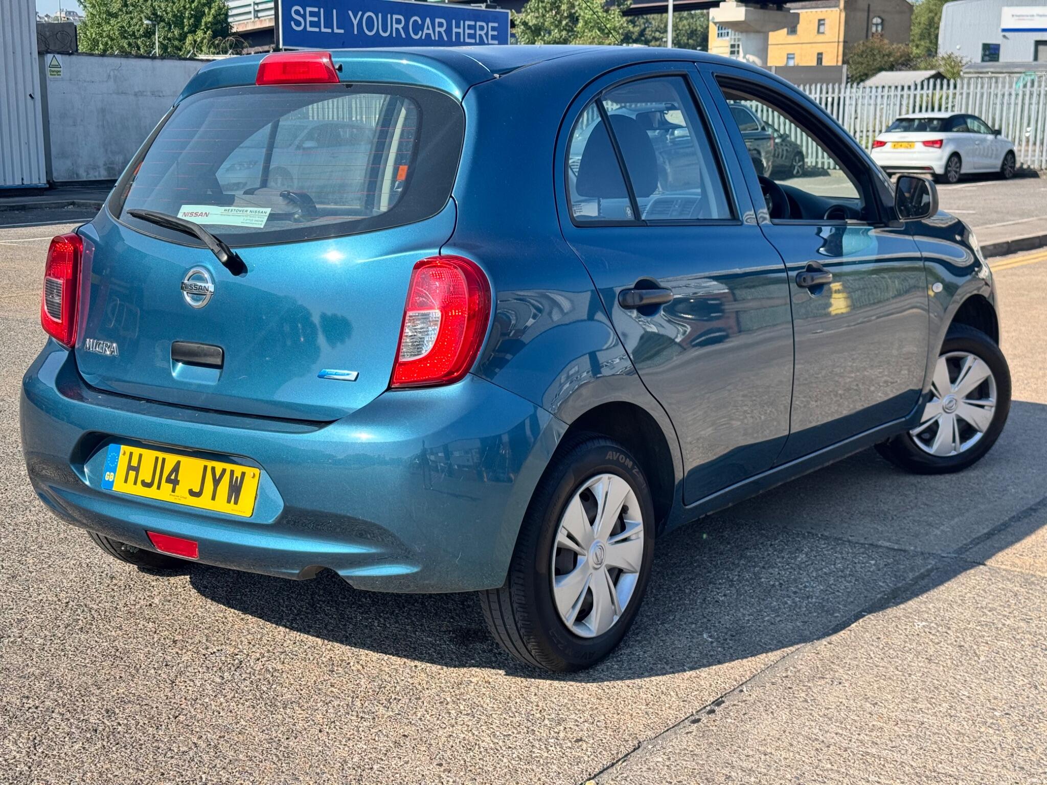 Nissan Micra view 20