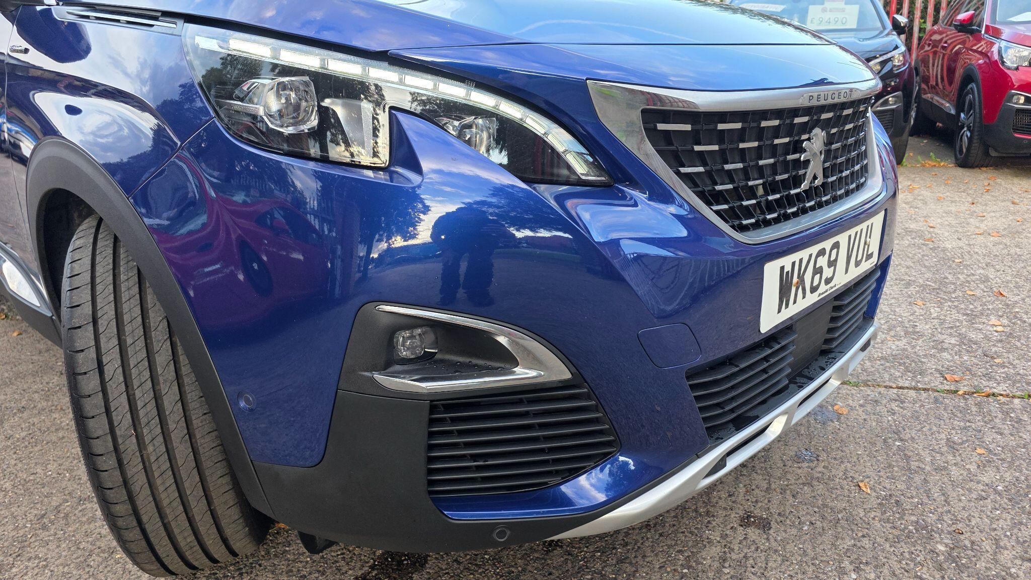 Peugeot 3008 view 14