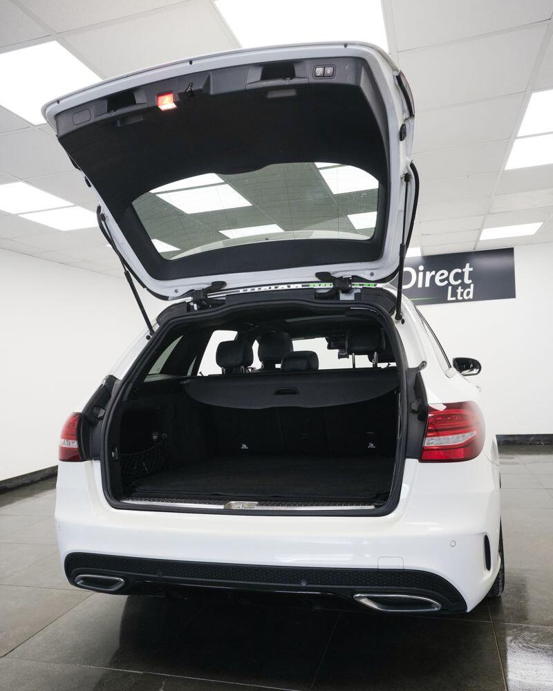 Mercedes-Benz C Class view 7