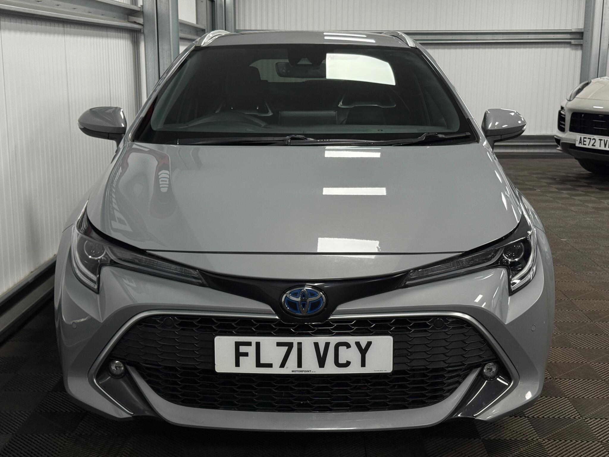 Toyota Corolla view 6