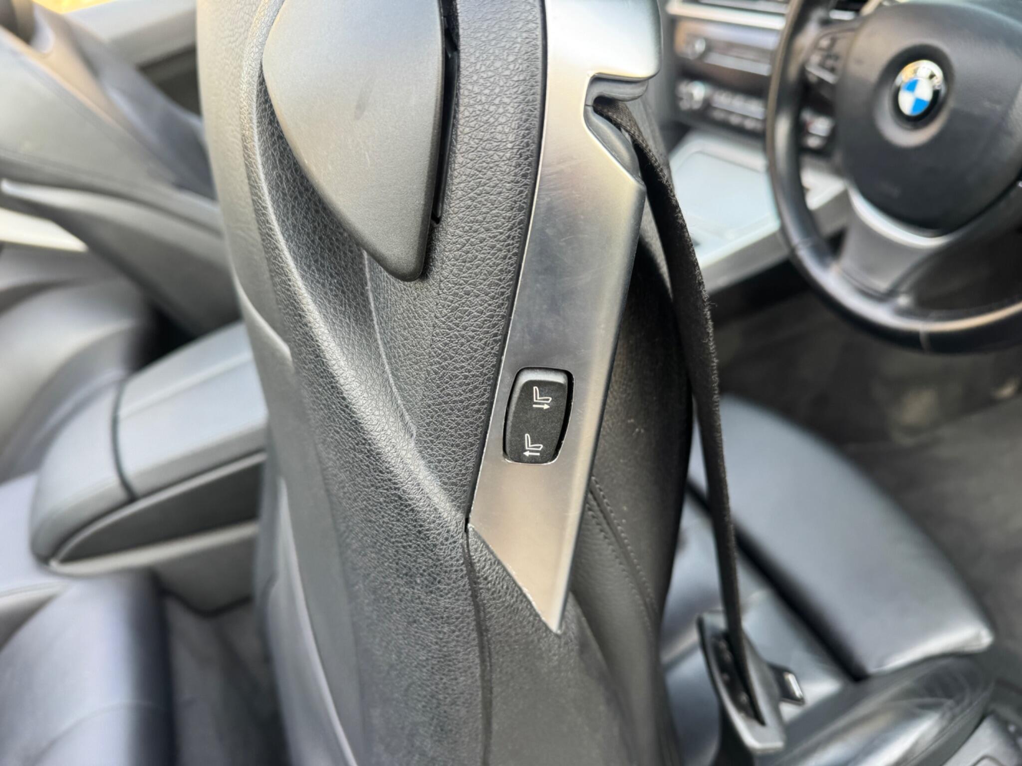 BMW 6 Series view 65