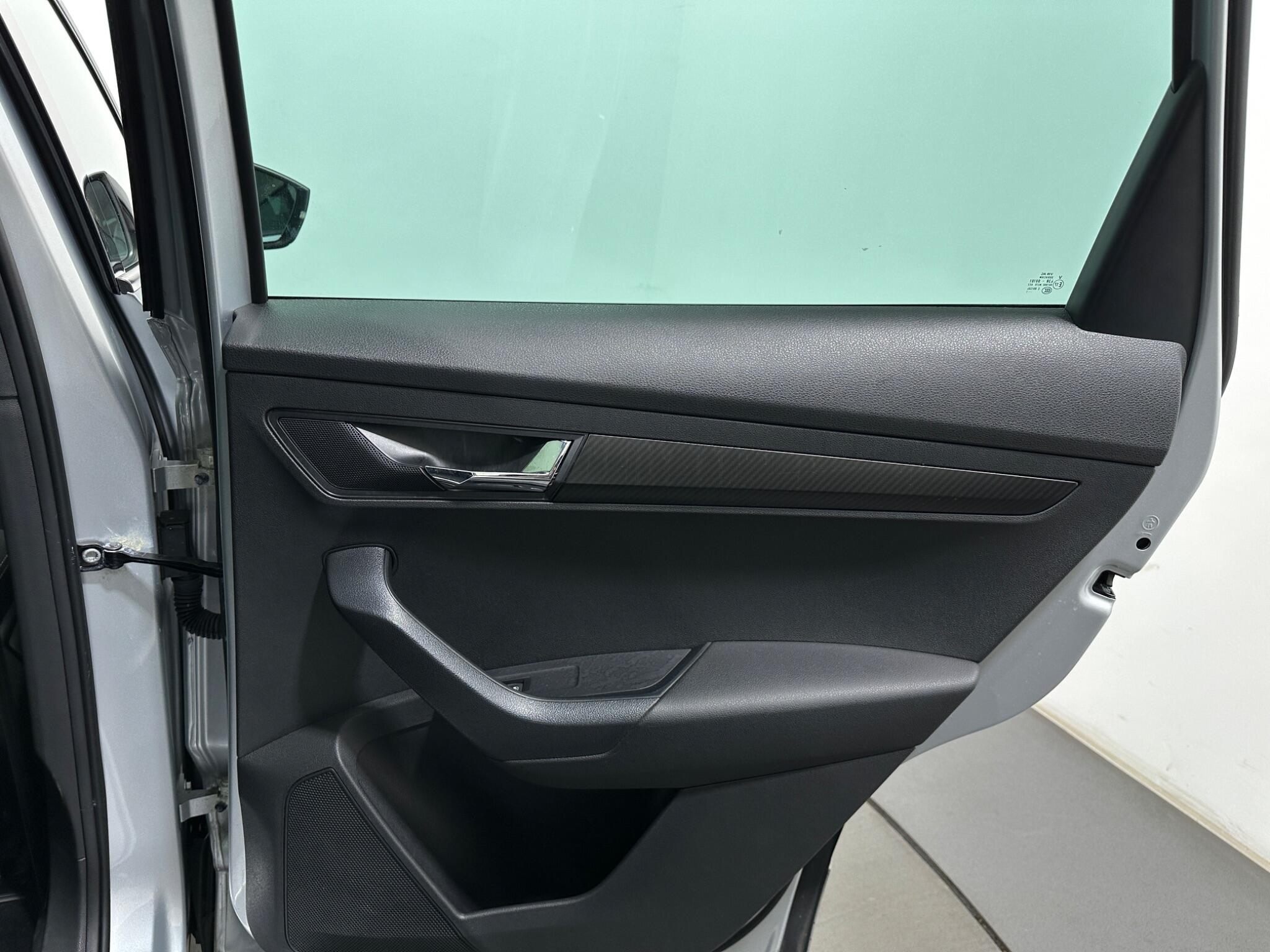 Skoda Karoq view 43