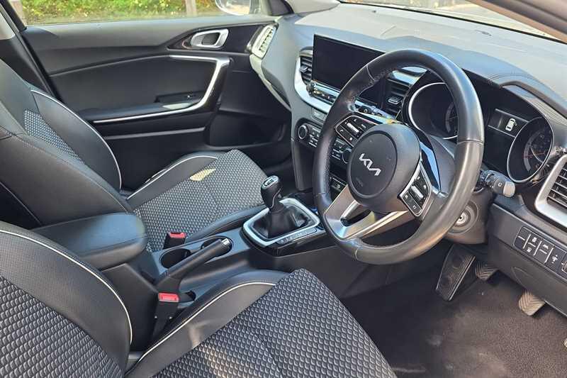 Kia Ceed view 10