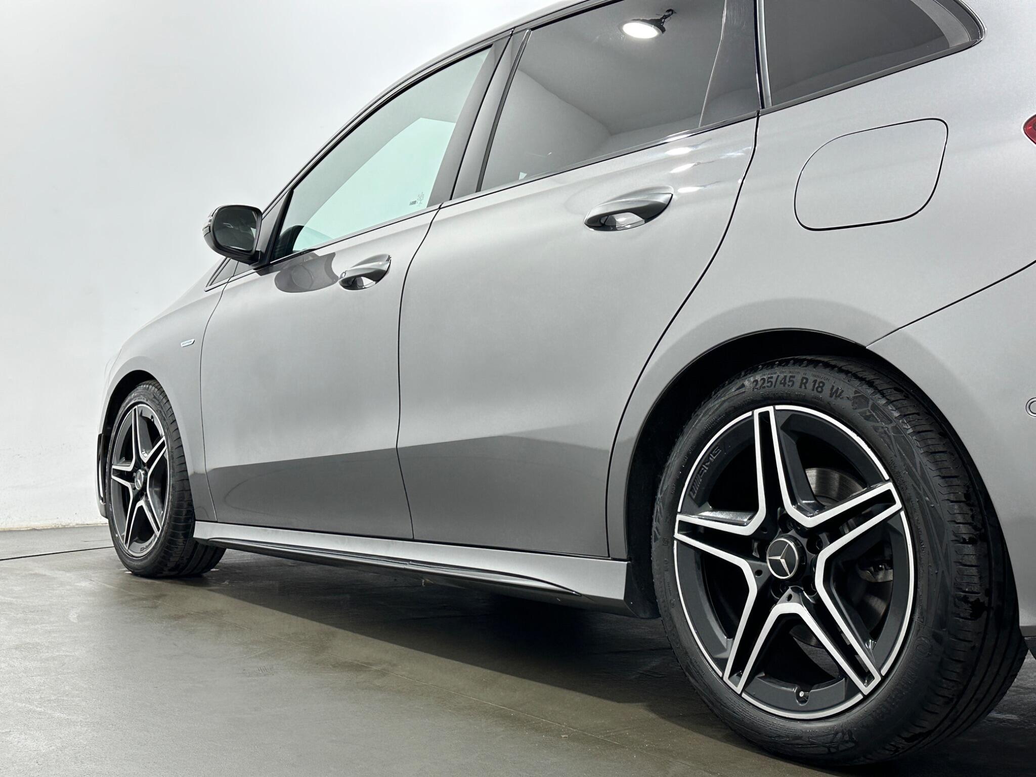 Mercedes-Benz B-Class view 51