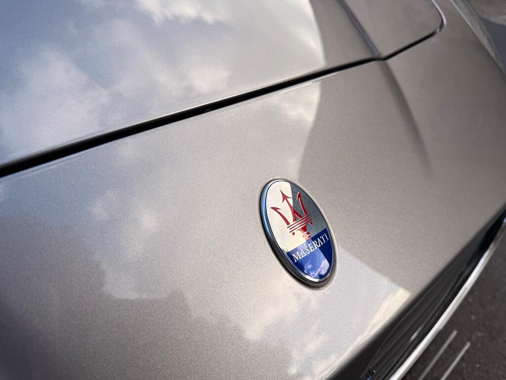 Maserati Coupe view 22