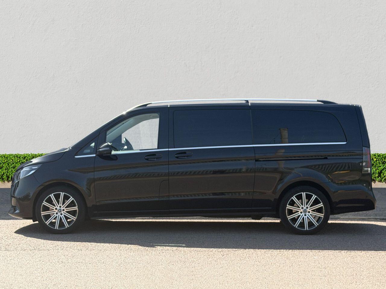 Mercedes-Benz V Class view 5