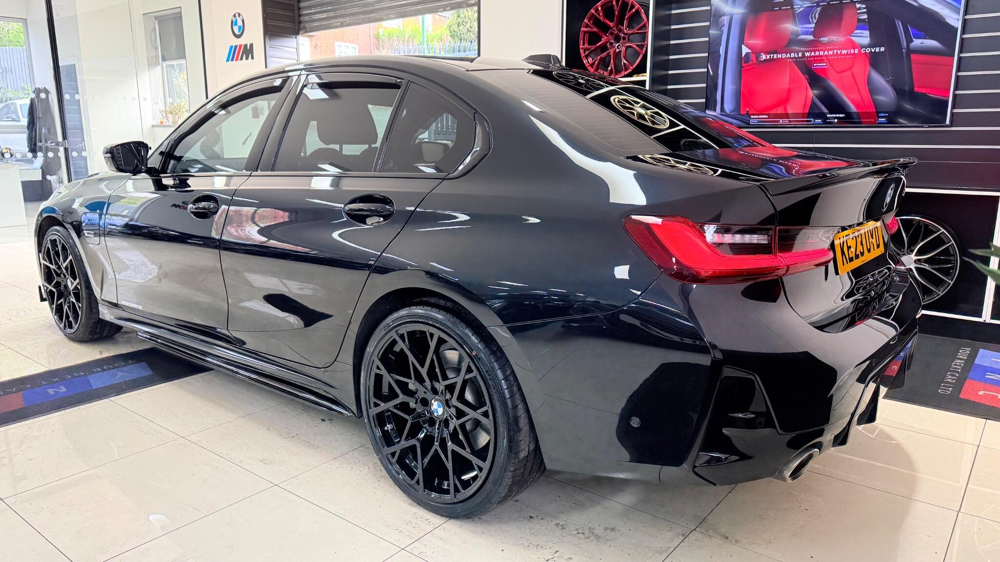 BMW 3 Series view 39